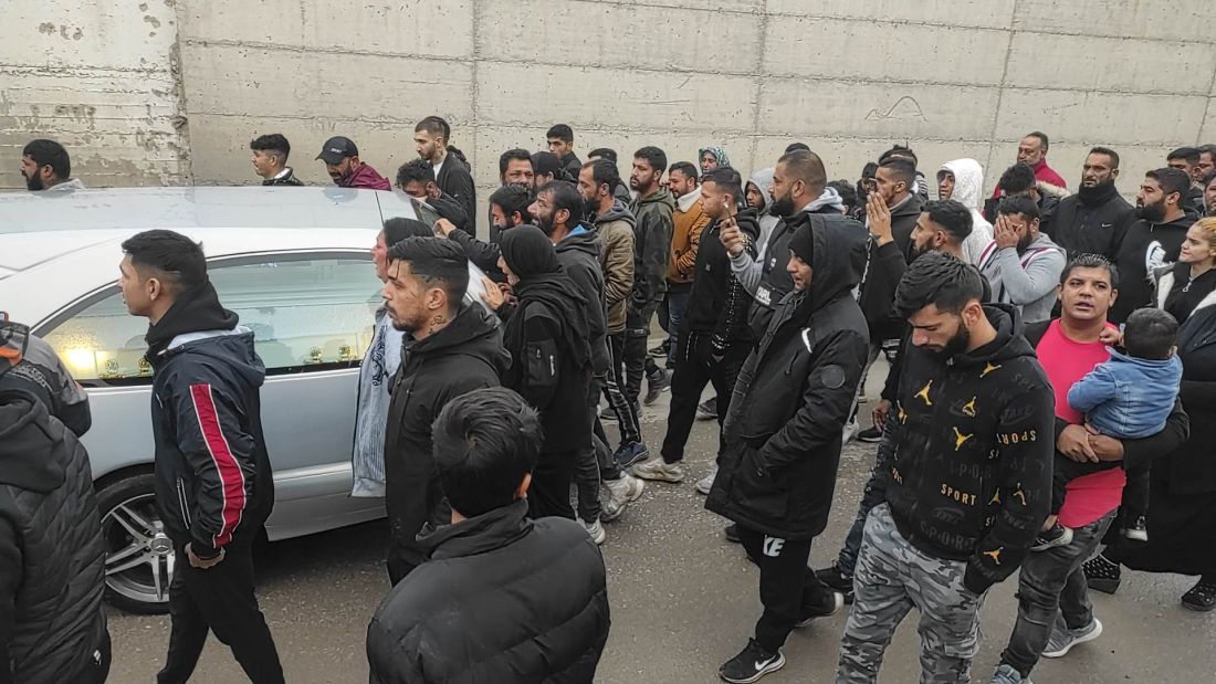Οικισμός Αγία Σοφία Ρομά Θεσσαλονίκη σπίτι 16χρονου κομβόι