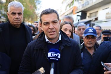 Τσίπρας: «Εκτακτο νόμο για τις τράπεζες για να εξαναγκαστούν σε ρυθμίσεις με τους δανειολήπτες» (ΒΙΝΤΕΟ & ΦΩΤΟ)