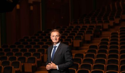 Θεσσαλονίκη: Ο Βασίλης Γάκης παραιτήθηκε από πρόεδρος του Μεγάρου Μουσικής