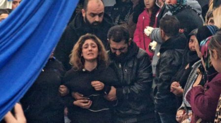 Θεσσαλονίκη: Εκανε απόπειρα αυτοκτονίας η γυναίκα του 16χρονου που πέθανε από πυροβολισμό αστυνομικού