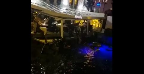 Κωνσταντινούπολη Κατέρρευσε προβλήτα ξενοδοχείου και οι πελάτες έπεσαν στη θάλασσα