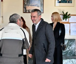 Θεσσαλονίκη: Πάνω από 1.500 γεύματα αγάπης μοιράστηκαν τις ημέρες των γιορτών (ΦΩΤΟ