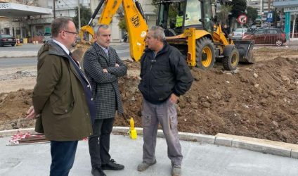 Θεσσαλονίκη: Αυτοψία Ζέρβα σε έργα στις γειτονιές της πόλης (ΦΩΤΟ)