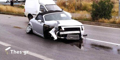 Τροχαίο με εκτροπή στο Ωραιόκαστρο Θεσσαλονίκης (ΦΩΤΟ)