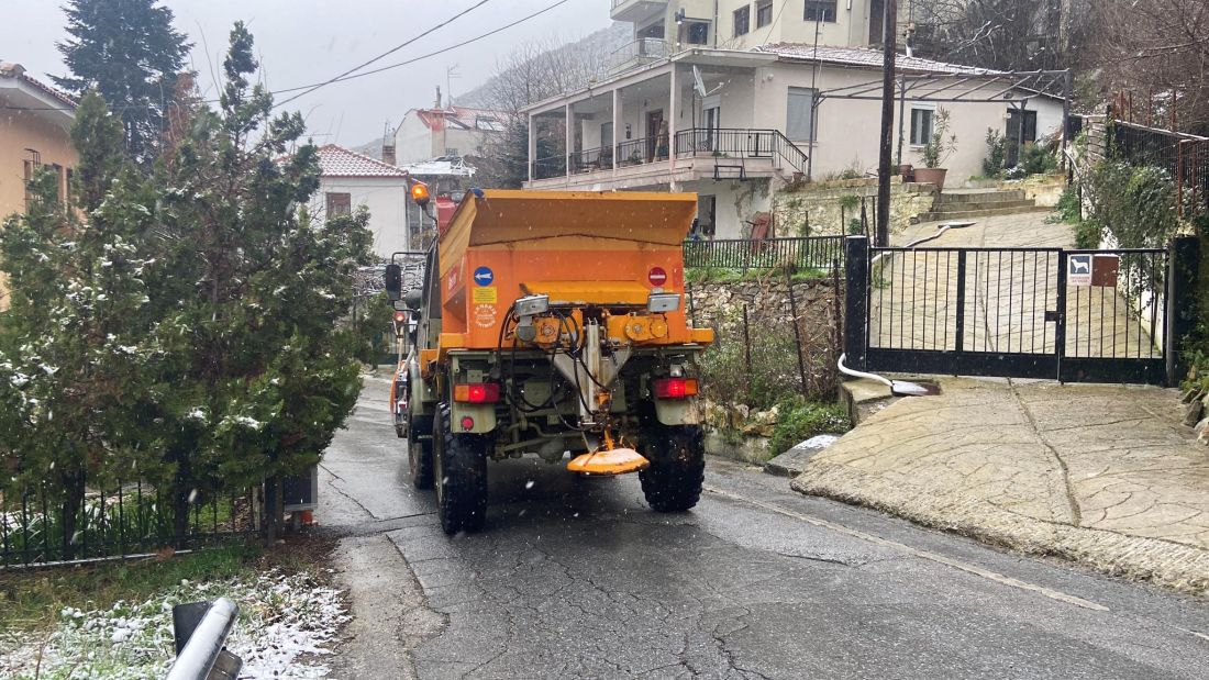 Χορτιάτης χιόνια χιόνι κακοκαιρία εκχιονιστικό