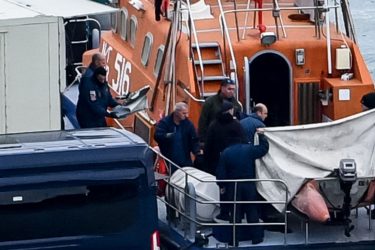 Πτώση Phantom: Αγωνία για τον κυβερνήτη – Ακαρπες οι ολονύκτιες έρευνες για τον εντοπισμό του