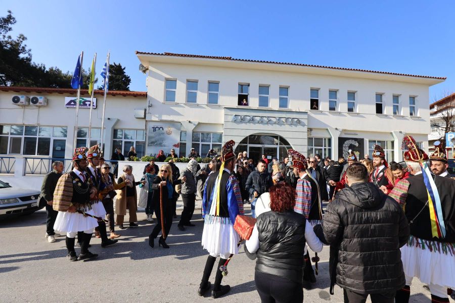 Μωμόγεροι Δήμος Ωραιοκάστρου 