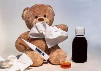 Πυρετός παιδί φυσικοί τρόποι ιώσεις γρίπη