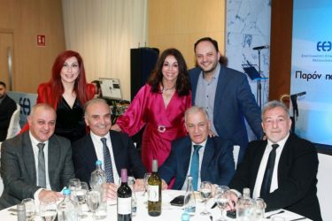 ΕΕΘ: Το ετήσιο δείπνο και η συγκίνηση για τα 17 χρόνια προεδρίας του Μιχάλη Ζορπίδη (ΦΩΤΟ)
