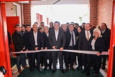 Θεσσαλονίκη: Ο Απόστολος Τζιτζικώστας εγκαινίασε το 5ο δημοτικό σχολείο Περαίας (ΦΩΤΟ)