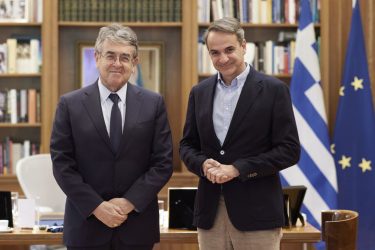 Συνάντηση Μητσοτάκη με τον Σταύρο Ανδρεάδη για τη δημιουργία περιαστικού δάσους στη Θεσσαλονίκη (ΦΩΤΟ)