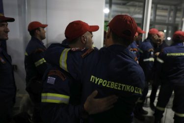 Θεσσαλονίκη: Συγκίνηση στην επιστροφή των ανδρών της ΕΜΑΚ από την Τουρκία
