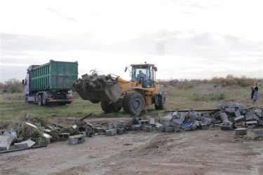 Θεσσαλονίκη: Απομακρύνθηκαν 3100 τόνοι σκουπίδια και μπάζα από τον Γαλλικό ποταμό (ΦΩΤΟ)