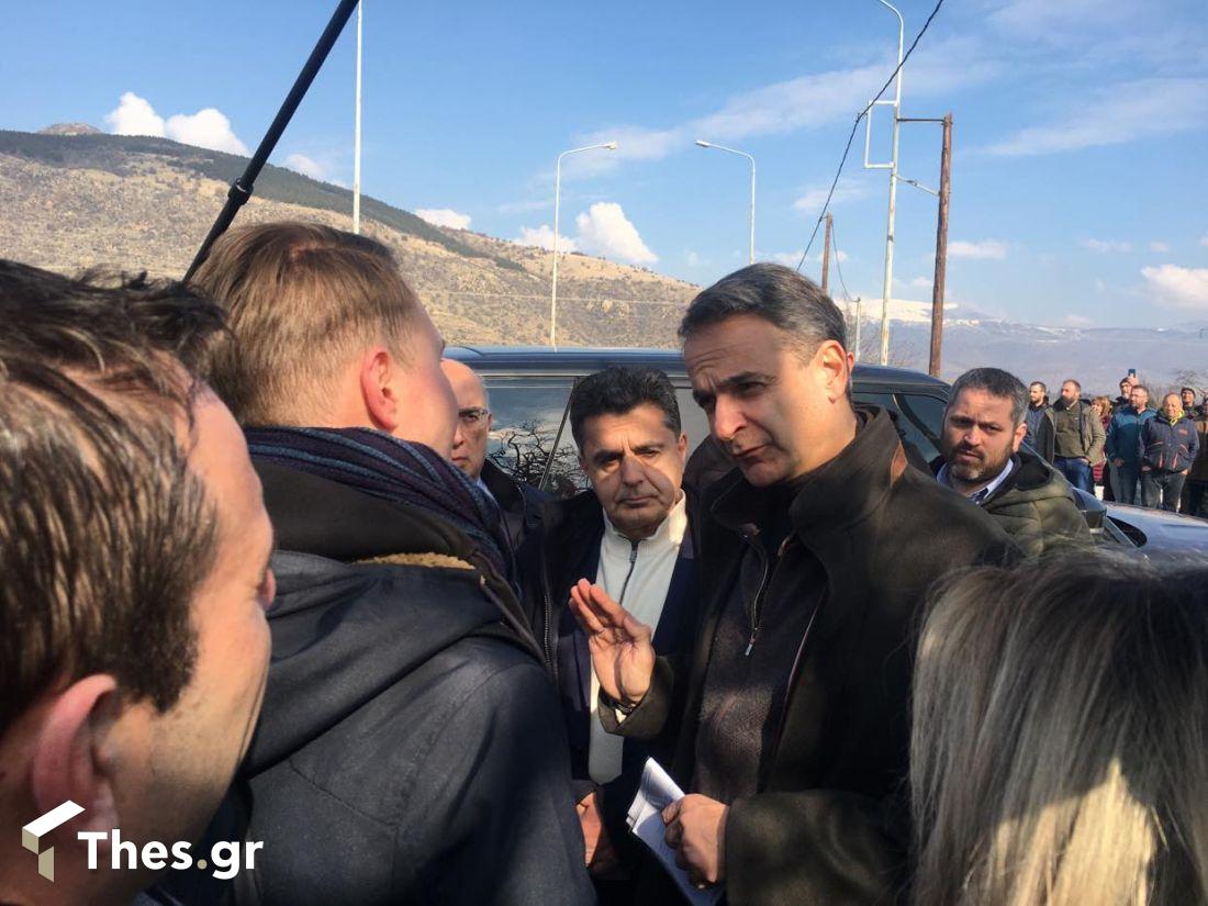 Κυριάκος Μητσοτάκης πρωθυπουργός περιοδεία Δυτική Μακεδονία Καστοριά μπλόκο αγροτών παραγωγών μήλων 