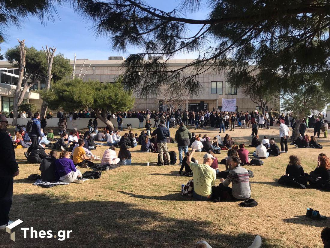 Θεσσαλονίκη συναυλίες διαμαρτυρίας καλλιτέχνες Διάταγμα Βασιλικό Θέατρο