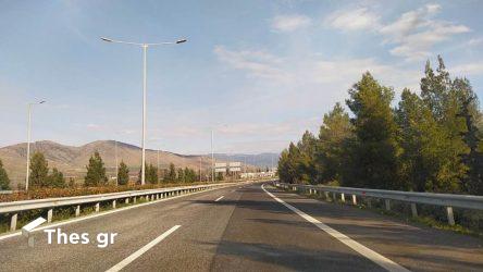 Κακοκαιρία Daniel: Αρση της απαγόρευσης κυκλοφορίας στην ΠΑΘΕ προς Κατερίνη – Από μια λωρίδα για Λαμία