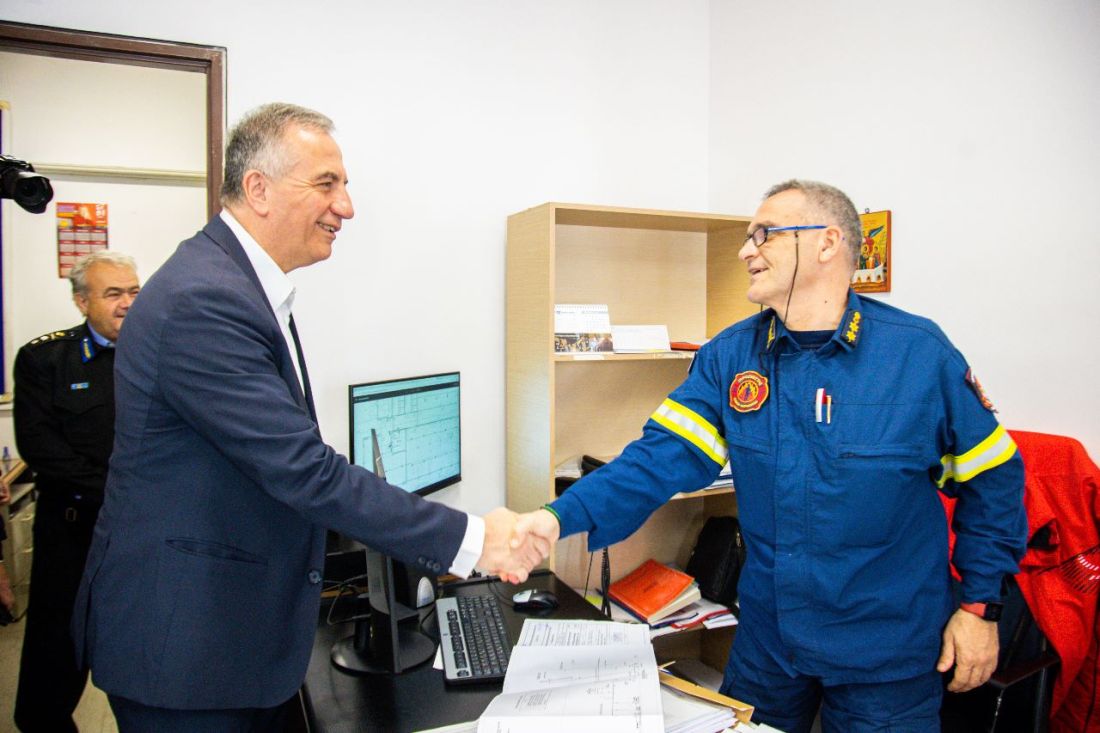 Καλαφάτης επίσκεψη Πυροσβεστική Υπηρεσία