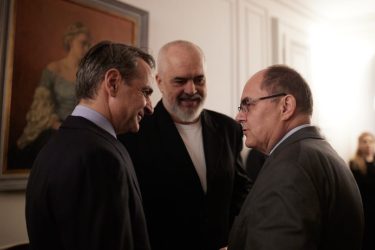 Μητσοτάκης: “Χρειαζόμαστε αλληλεγγύη από τους Ευρωπαίους εταίρους στο μεταναστευτικό” (ΦΩΤΟ)