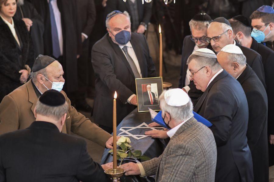 κηδεία Μωυσής Ελιφάφ