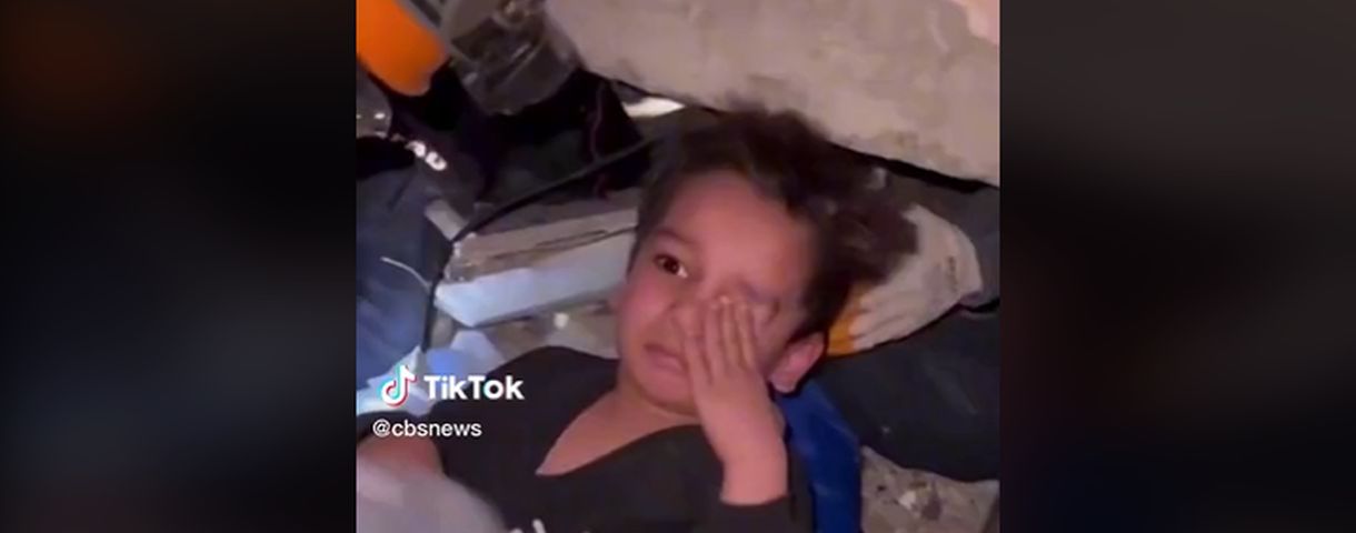 σεισμός Τουρκία παιδάκι
