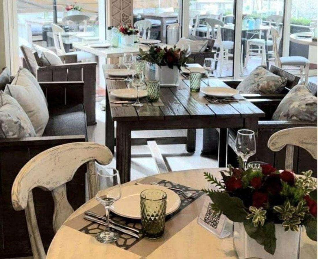 Το Μανιτάρι Θεμιστοκλή Σοφούλη 57 (Sofouli Center) Καλαμαριά εστιατόριο Γιορτή των ερωτευμένων Αγιος Βαλεντίνος Θεσσαλονίκη φαγητό σε εστιατόριο του Αγίου Βαλεντίνου 14 Φλεβάρη