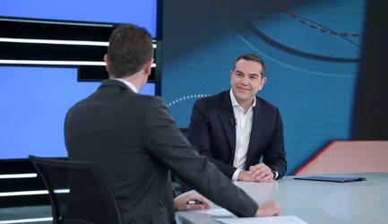 Τσίπρας: “Φιλοδωρήματα του κ. Μητσοτάκη πριν την κάλπη” (ΒΙΝΤΕΟ)