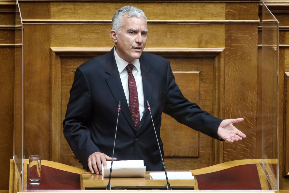 Μανούσος Βολουδάκης