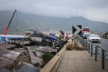 Τραγωδία στα Τέμπη: Εκτός ΜΕΘ η σύντροφος του Βάιου Βλάχου, Δάφνη