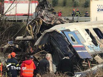 Σύγκρουση τρένων στα Τέμπη: Αυξάνεται ο αριθμός των νεκρών (ΒΙΝΤΕΟ)