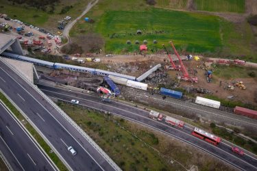 Τέμπη: Ερευνα της αντεισαγγελέως εφετών για την εκχωμάτωση και επίστρωση του σημείου δυστυχήματος