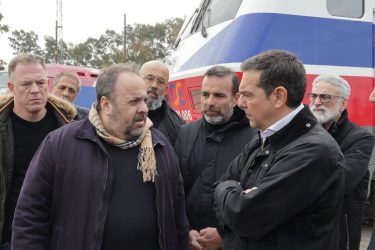 Τσίπρας: “Να μην κρυφτεί καμία ευθύνη, να μην μείνει τίποτα στο σκοτάδι” (ΦΩΤΟ)