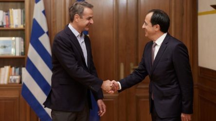 Με τον Χριστοδουλίδη θα συναντηθεί ο Μητσοτάκης