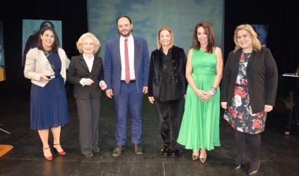Δαρδαμανέλης: «Μας διδάσκετε μέσα από τον τρόπο ζωής σας» (ΦΩΤΟ)