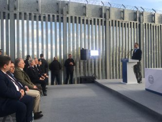 Μητσοτάκης από Εβρο: «Η επέκταση του φράχτη θα γίνει ακόμα και με εθνικούς πόρους» (ΦΩΤΟ)
