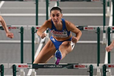 Ευρωπαϊκό πρωτάθλημα κλειστού στίβου: Αποκλείστηκε η Καραγιάννη – Τραυματίστηκε η Πεσιρίδου