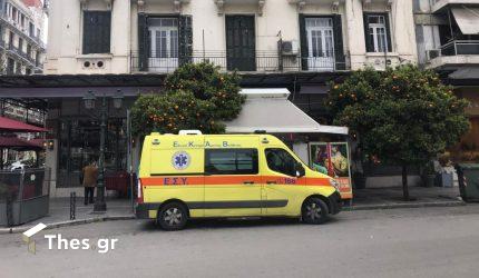 Σύγκρουση φορτηγού με δίκυκλο στη Θεσσαλονίκη – Ενας τραυματίας