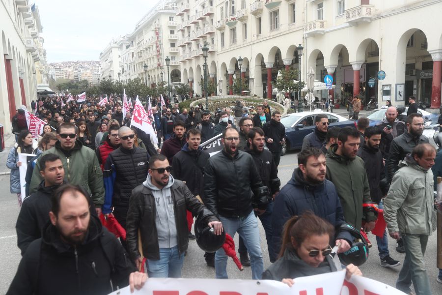 πορεία Θεσσαλονίκη τραγωδία στα Τέμπη 