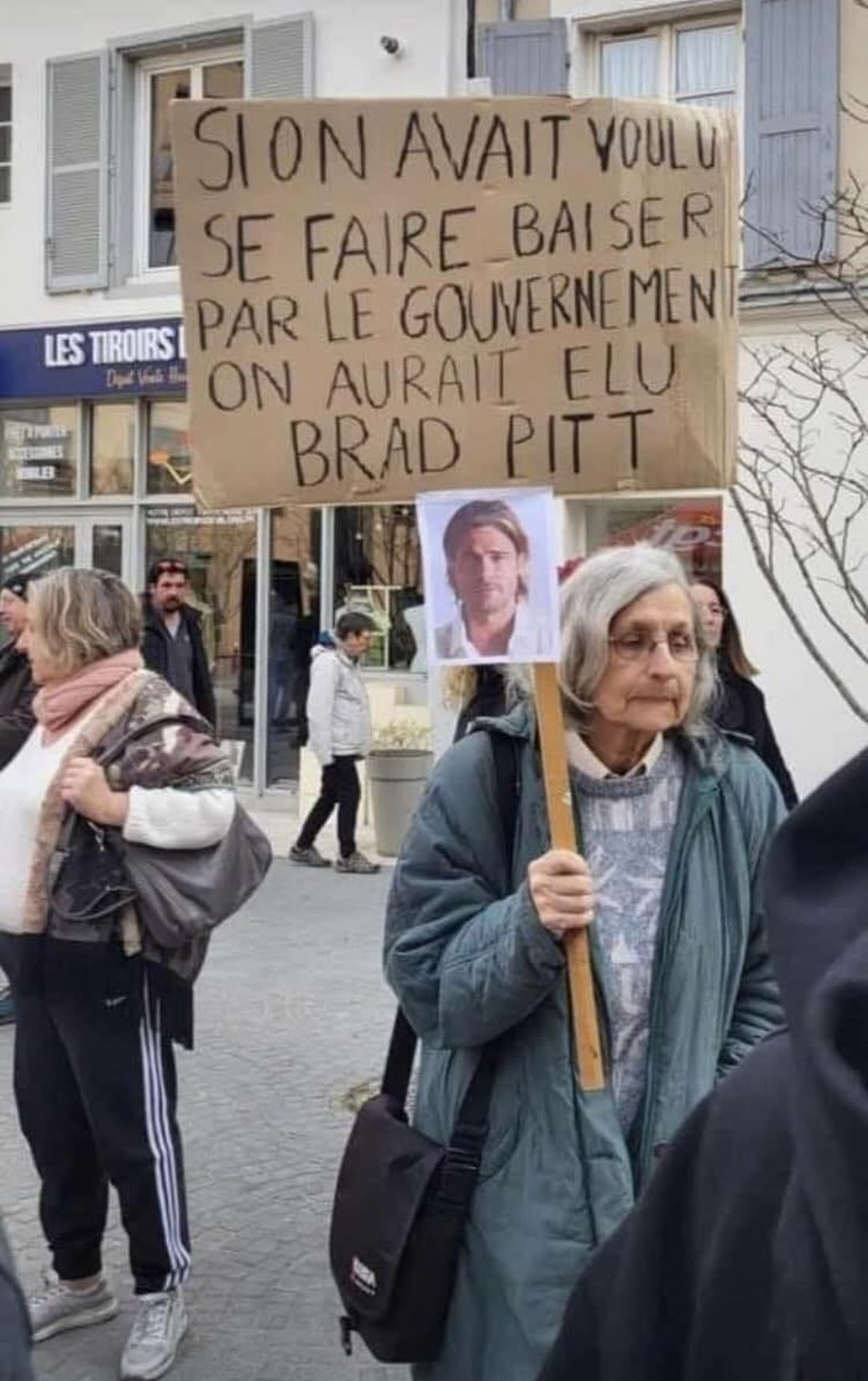Γαλλία συνταξιούχοι πορείες