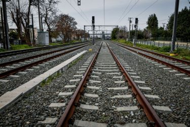 16χρονος παρασύρθηκε από συρμό κοντά στο σταθμό «Ταύρος» του Προαστιακού