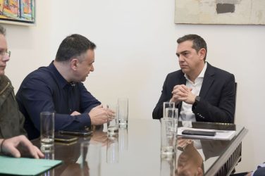 Τσίπρας: «Αντί για ειλικρινείς εξηγήσεις ο Μητσοτάκης επιχείρησε πάλι συγκάλυψη ευθυνών» (ΦΩΤΟ)