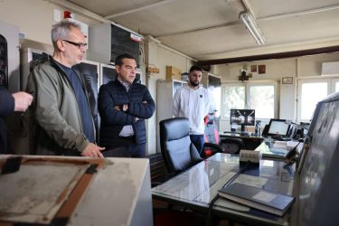 Αιφνιδιαστική επίσκεψη Αλέξη Τσίπρα στον Τοπικό Χειρισμό 1 του ΟΣΕ στη Θεσσαλονίκη (ΒΙΝΤΕΟ & ΦΩΤΟ)