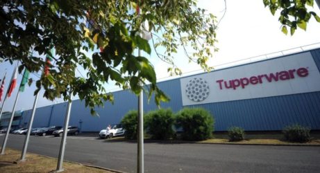 Κλείνει στην Ελλάδα το εργοστάσιο της Tupperware