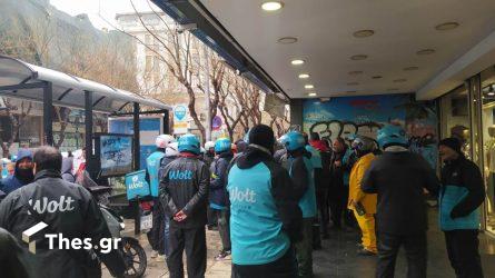 Θεσσαλονίκη: Μηχανοκίνητη πορεία εργαζομένων της Wolt στο κέντρο της πόλης (ΦΩΤΟ)
