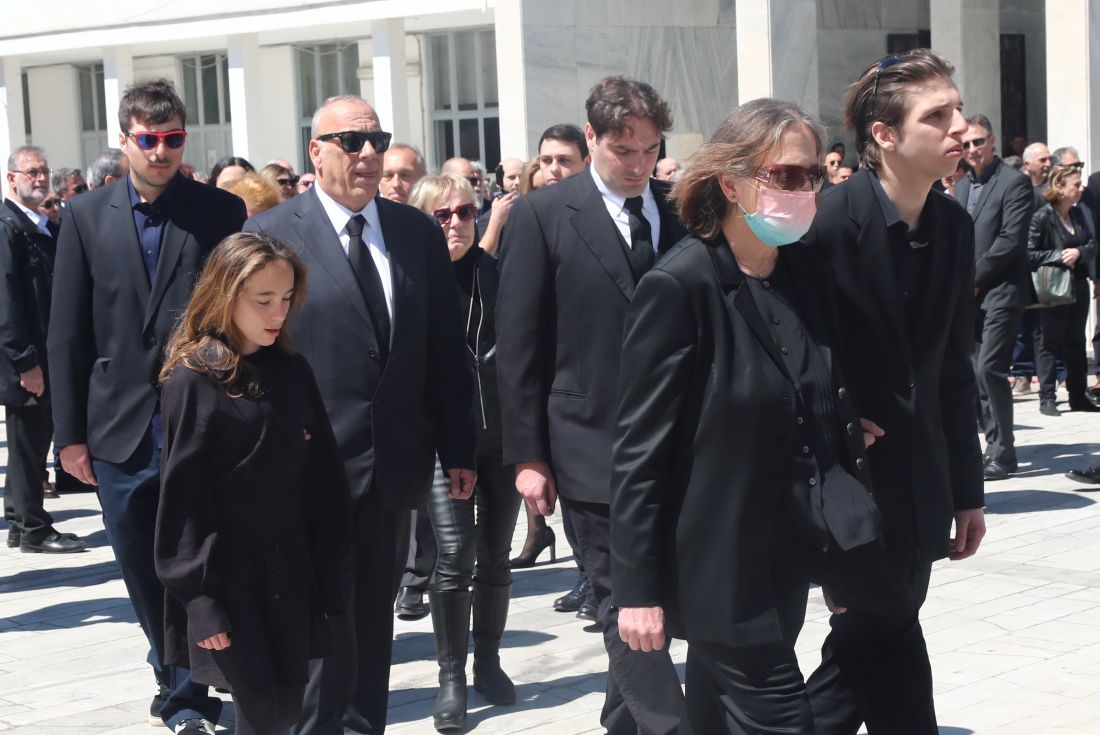 κηδεία Γιώργου Μπόμπολα Α' Νεκροταφείο Αθηνών