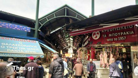Θεσσαλονίκη: Αυξημένη η κίνηση στο Καπάνι για τα τελευταία ψώνια (ΦΩΤΟ)