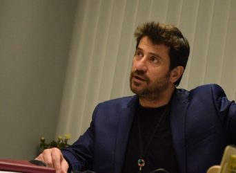 Αλέξης Γεωργούλης: «Εμφανίστηκε» στα social media μετά την καταγγελία εις βάρος του