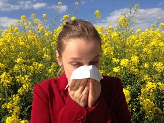Οι τρόποι για να προστατευτείτε από τις αλλεργίες της άνοιξης