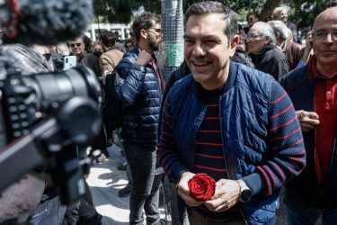 Τσίπρας από Νέα Σμύρνη: “Στις 21 Μαΐου τελειώνει το «παραμύθι» του Μητσοτάκη” (ΦΩΤΟ)