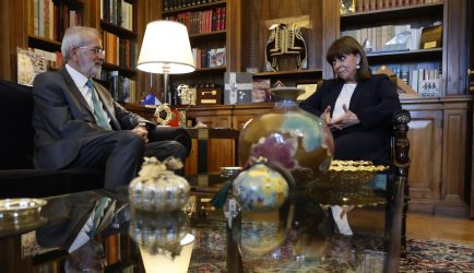 Εκλογές 2023: Ορκίζεται σήμερα (25/5) ο Γιάννης Σαρμάς – Το νέο υπουργικό συμβούλιο
