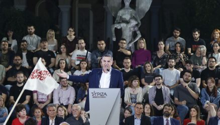 Τσίπρας: “Θα ματώσουμε, αν χρειαστεί, για να νικήσουμε” (ΦΩΤΟ)